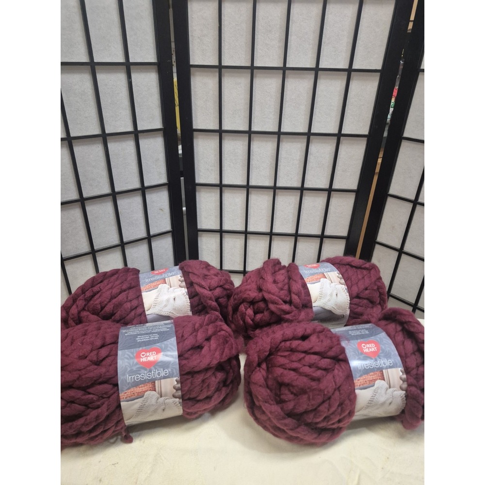 Red Heart Irresistable Yarn 2.5 Lbs 10 Oz Each 4 Skeins 10% Wool 90% Acrylic